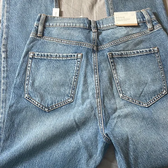 Jeans 👖 - Picture 3 of 3